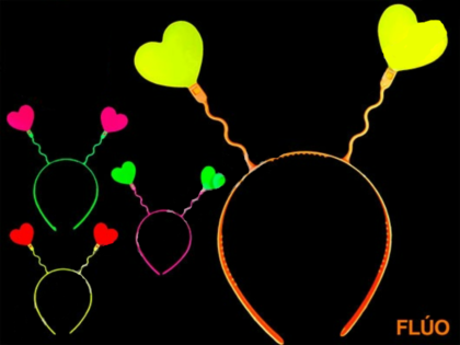 Vincha plastica corazon fluo