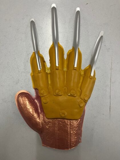 Garra freddy kruger plastica x1