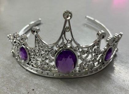 Tiara princesa para armar con tres gemas x1